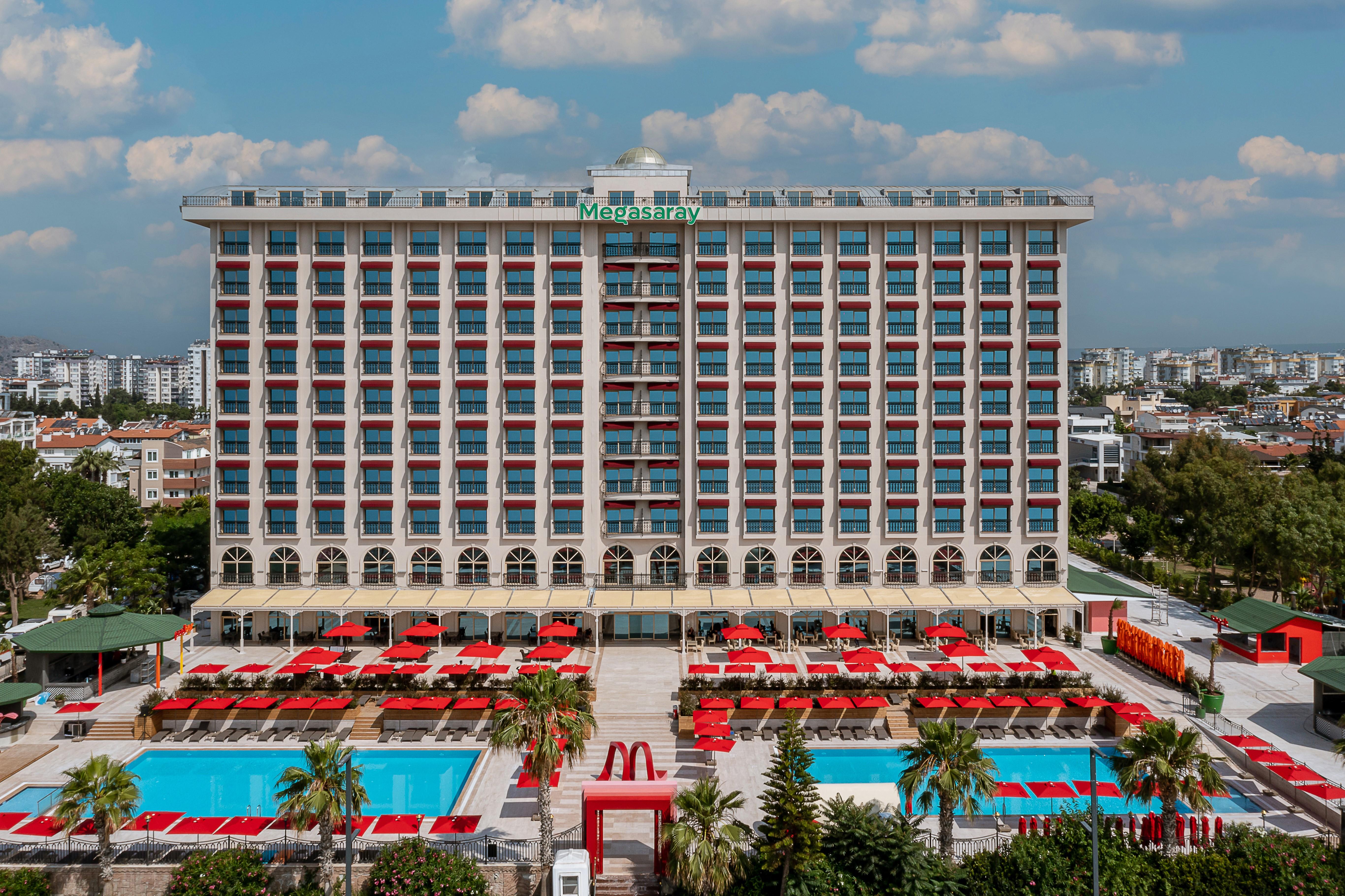 Megasaray Westbeach Анталія Екстер'єр фото The hotel in 2012