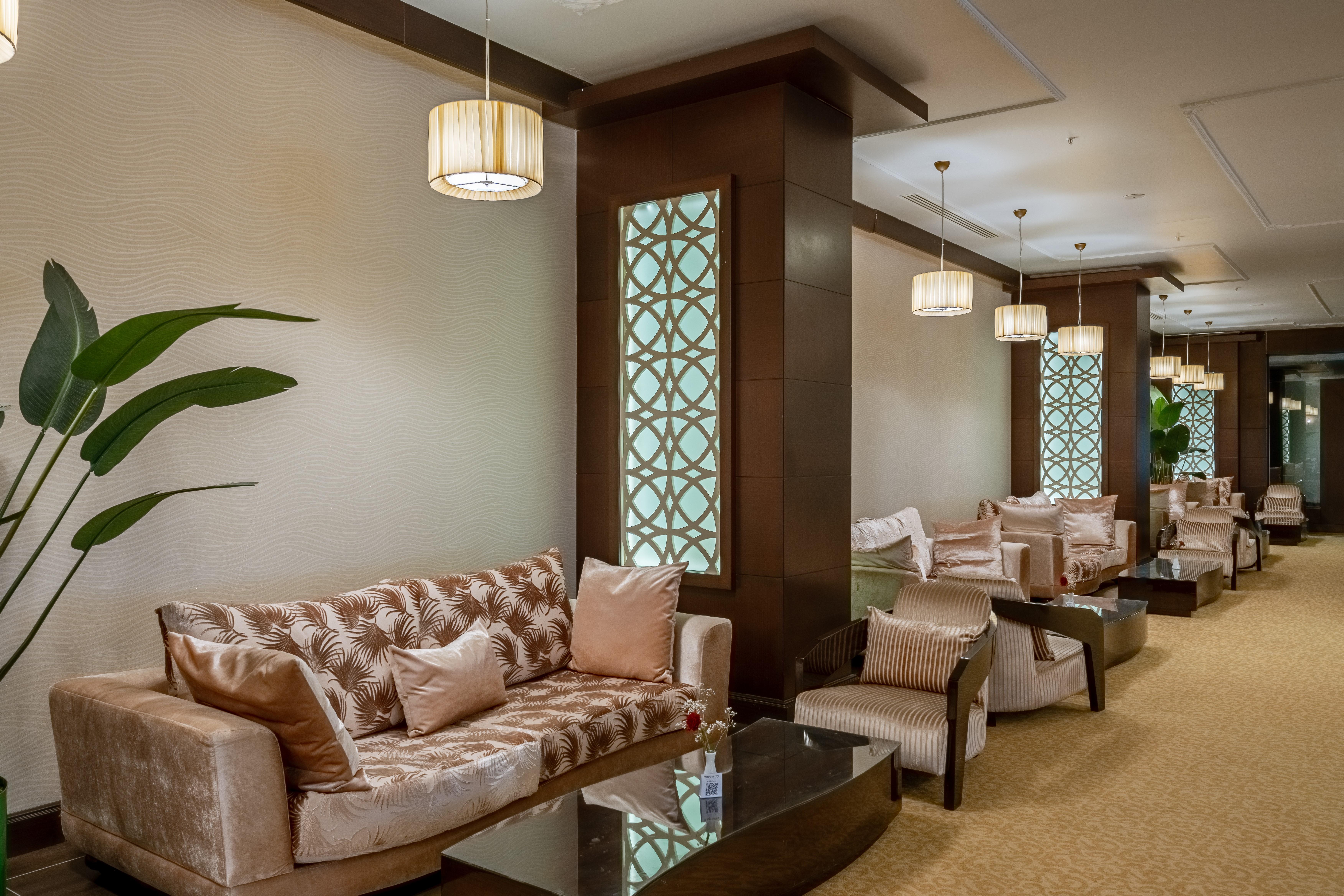 Megasaray Westbeach Анталія Екстер'єр фото The lounge at the airport