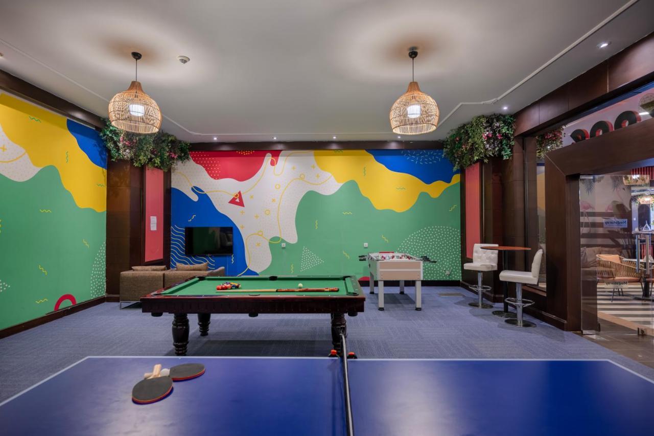 Megasaray Westbeach Анталія Екстер'єр фото Games room